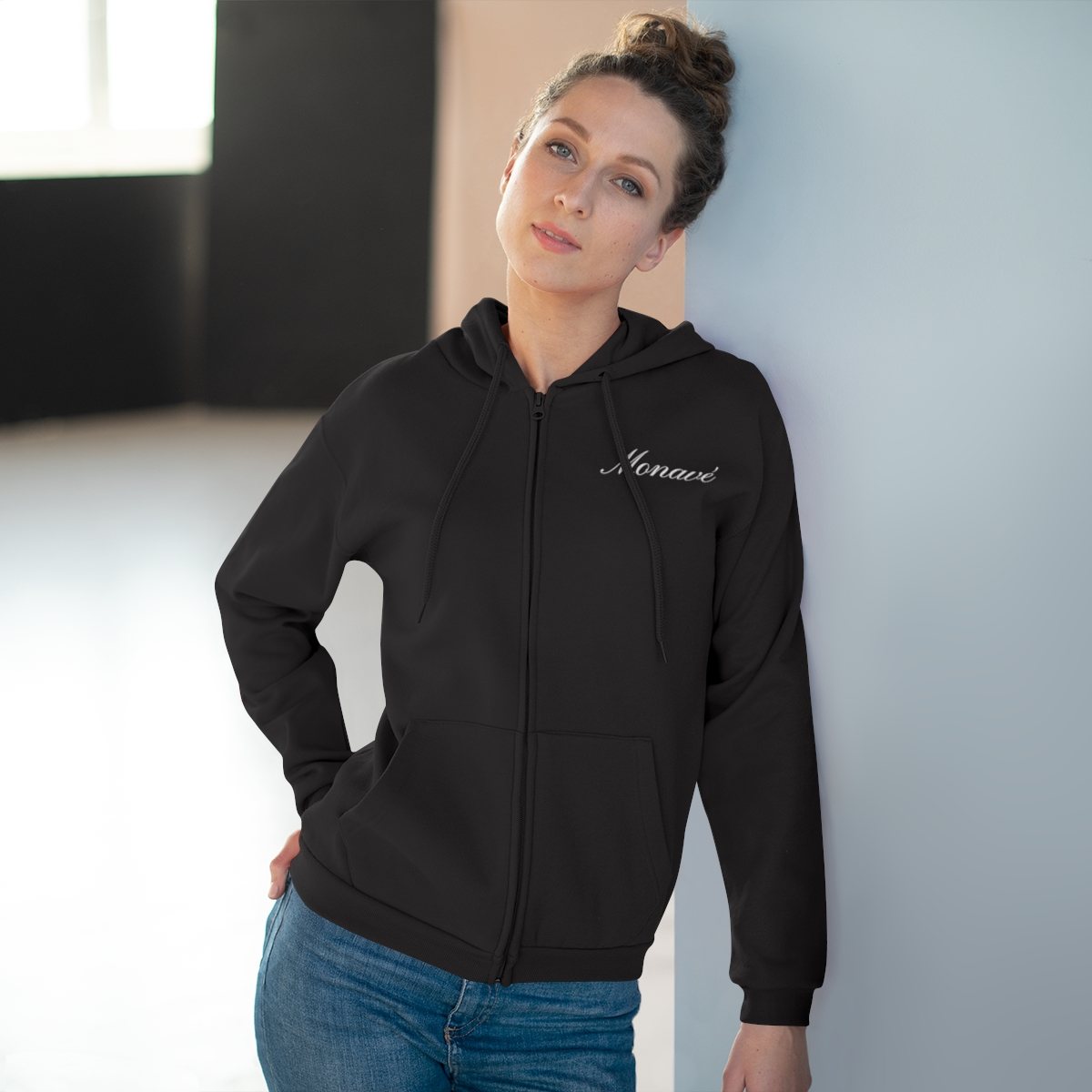 Monavé Zip Hoodie – Black